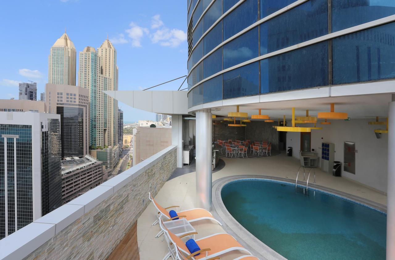 Tryp By Wyndham Abu Dhabi City Center Hotel Exterior photo